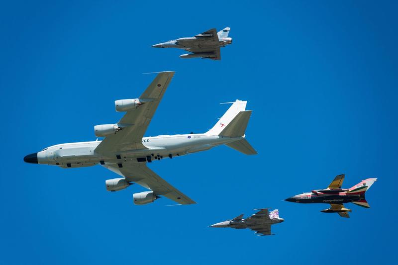 Avioanele de spionaj