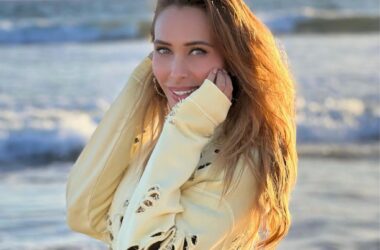 Iulia Vântur