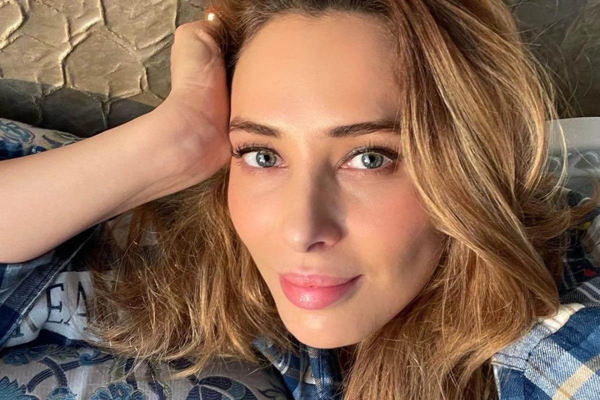 Iulia Vântur 