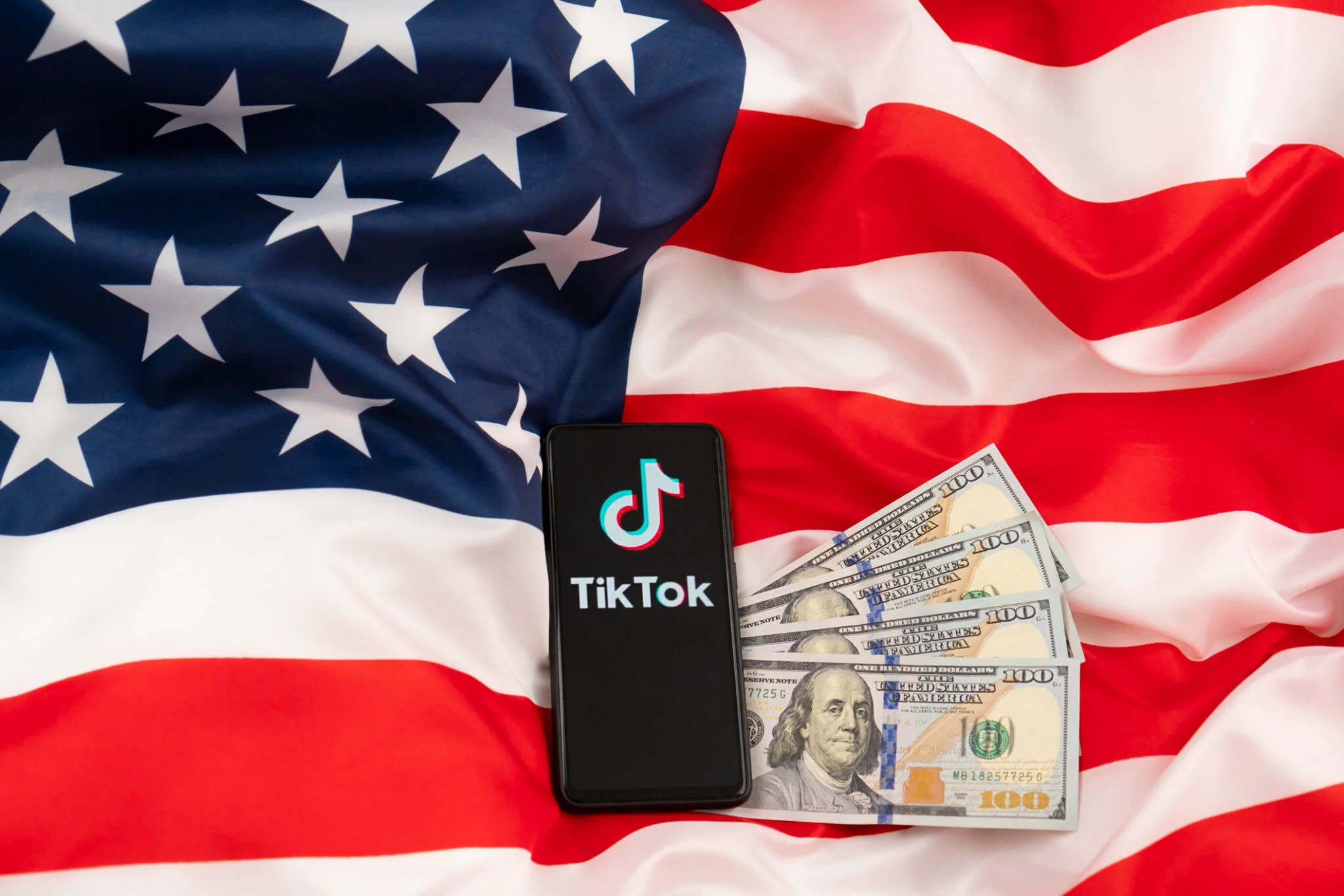 Acord semnat pentru securitatea națională și controlul american al datelor și algoritmilor