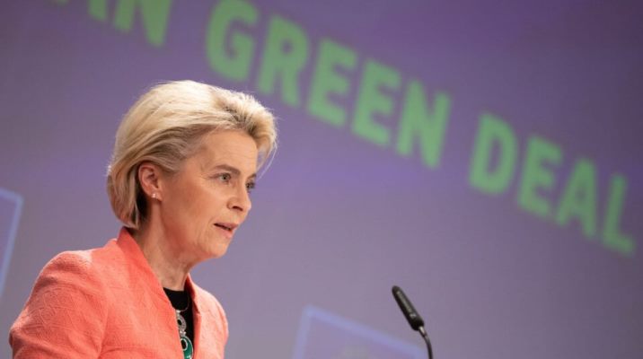 Controversă cu zborul Ursulei von der Leyen: Presupus bruiaj rusesc contestat de datele Flightradar24, avionul a avut doar 9 minute întârziere