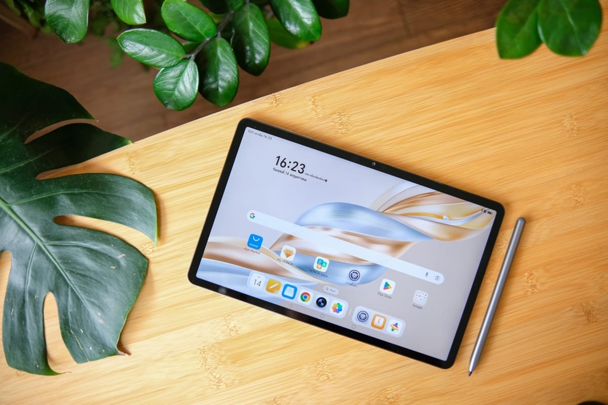 Prima tabletă cu Snapdragon 8 Gen 5 disponibilă în România