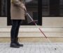 Minune medicală: o femeie care și-a pierdut vederea poate citi din nou, datorită unei terapii inovatoare