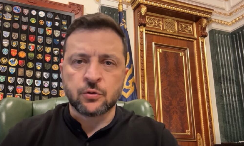 Zelenski convoacă liderii aliați la Paris