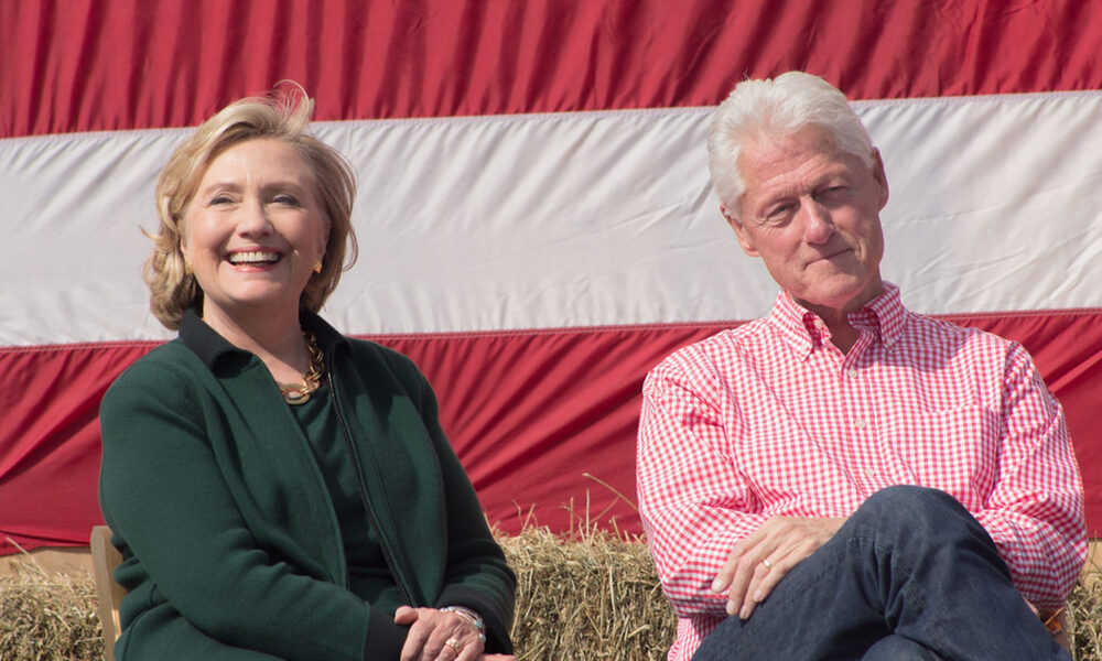 Clinton. Cei doi sfidează Congresul