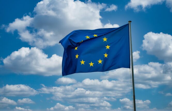 UE