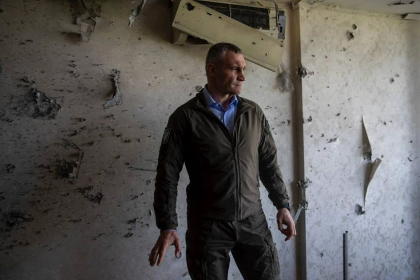 Kiev cer locuitorilor să părăsească oraşul