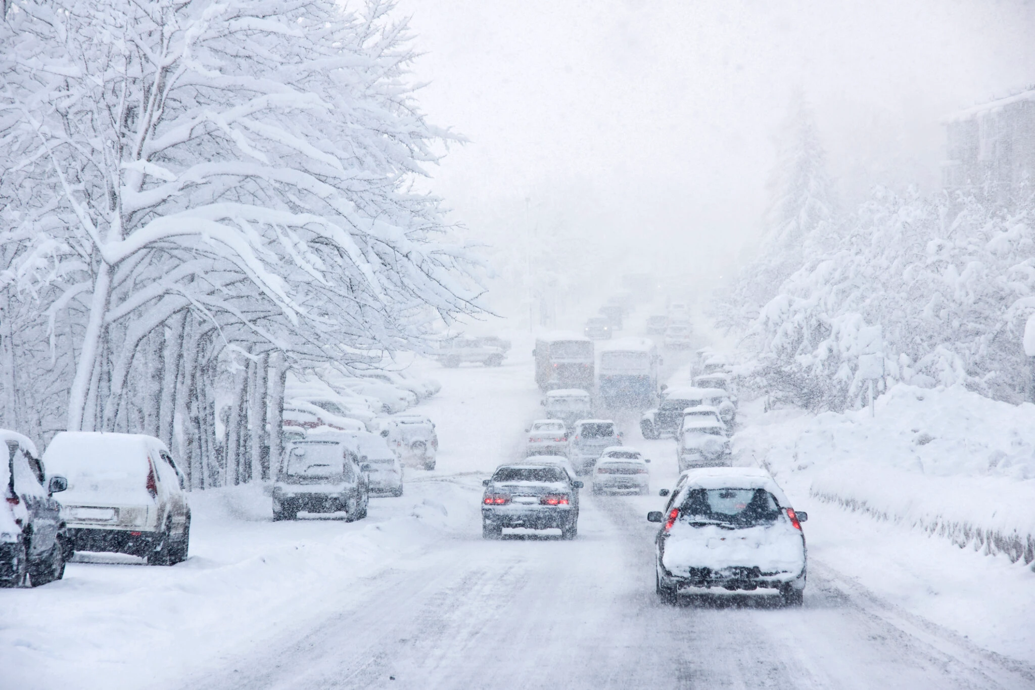 temperaturi scăzute și ninsori anunțate în Capitală