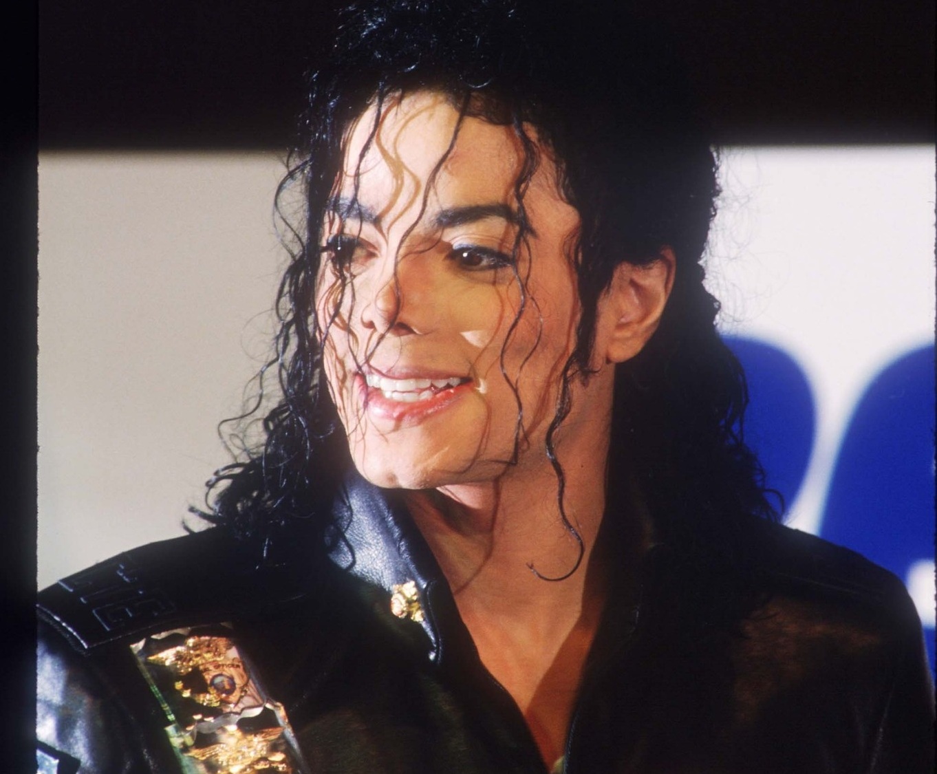 Prieten apropiat dezvăluie că Michael Jackson a recunoscut abuzurile suferite în copilărie