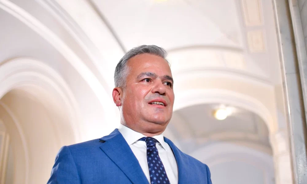 Adrian Veștea susține Platforma Liberal-Conservatoare: „Un partid în care se aude o singură voce nu este un partid democratic”