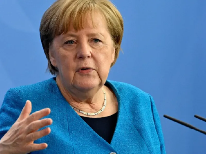 Angela Merkel își lansează memoriile la București