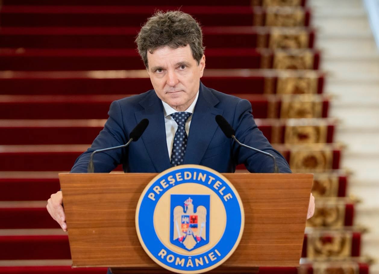 Nicușor Dan a semnat decretul pentru Siegfried Mureșan, iar premierul desemnat pornește negocierile pentru formarea Guvernului