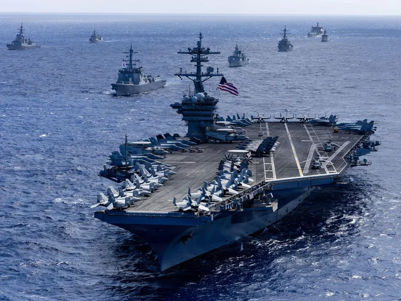 SUA trimite un portavion și 10.000 de soldați în Golful Persic; Iranul amenință țările care sprijină misiunea americană