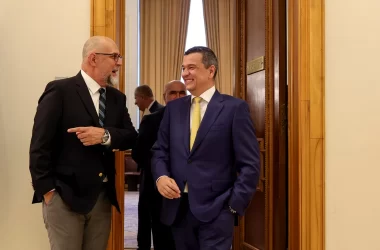 PSD-PNL-UDMR: „Nu mai contează că ești cu suveranismul, cu stânga sau cu dreapta”